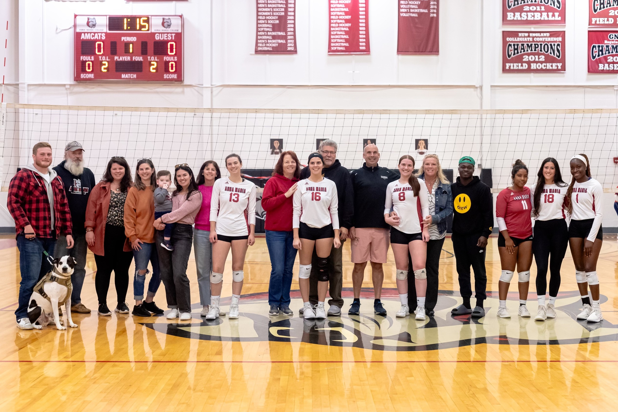 Volleyball Goes 0-2 On Senior Day
