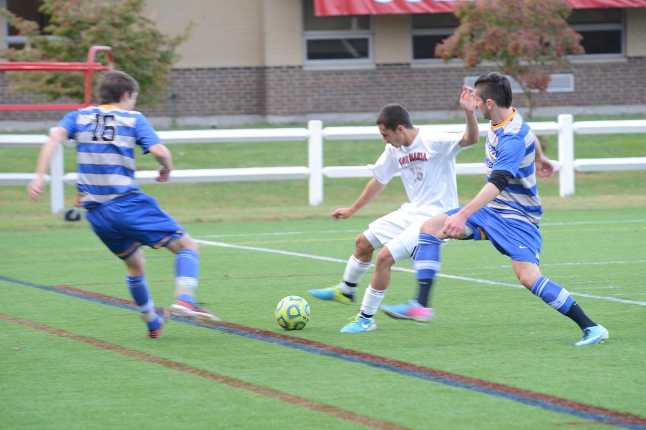 Men's Soccer Charges Past Becker, 6-1