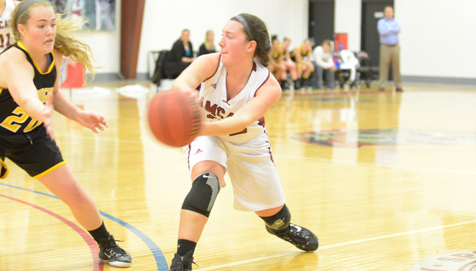 Women's Basketball Holds Off Nichols in 67-60 Win