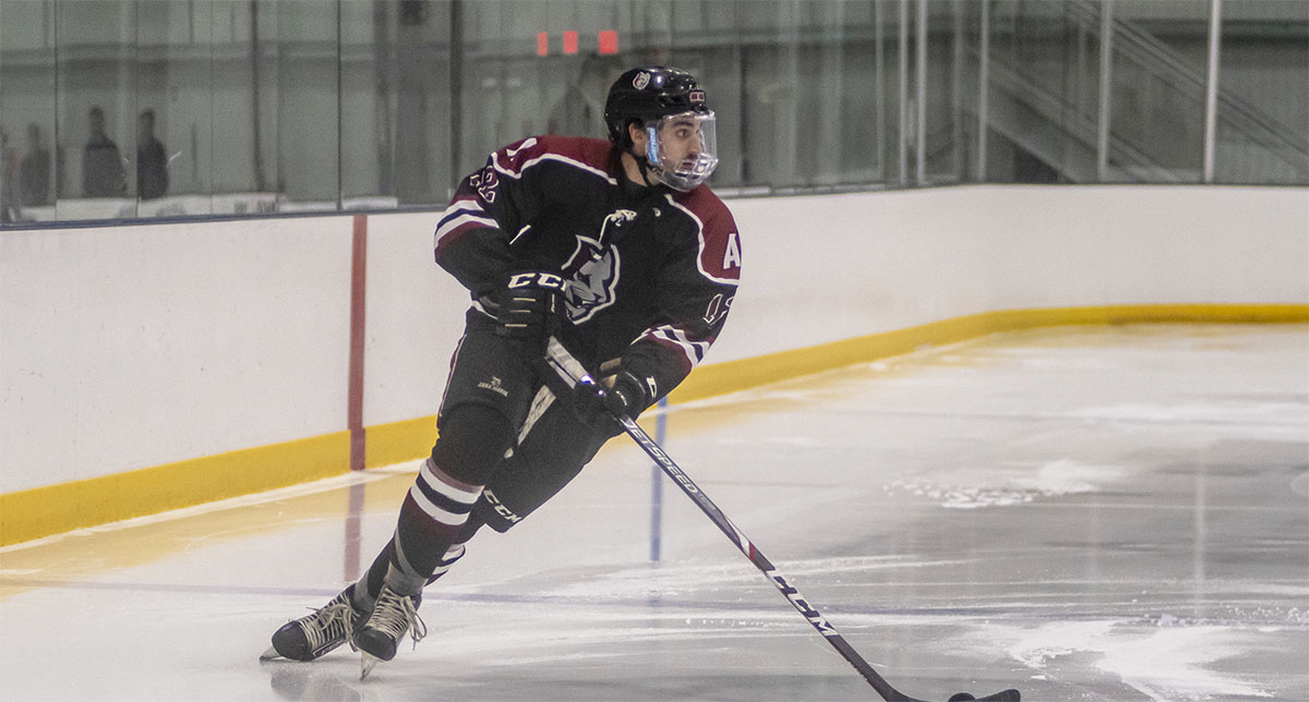 Men’s Ice Hockey Falls To Plymouth State