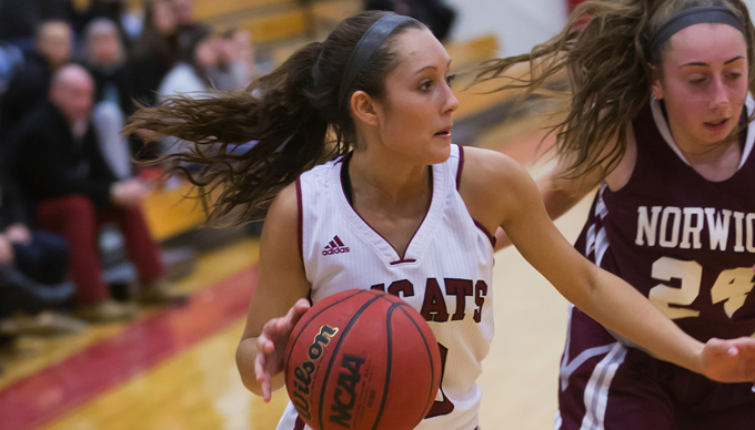Women's Basketball Flies Past Fitchburg State, 72-48