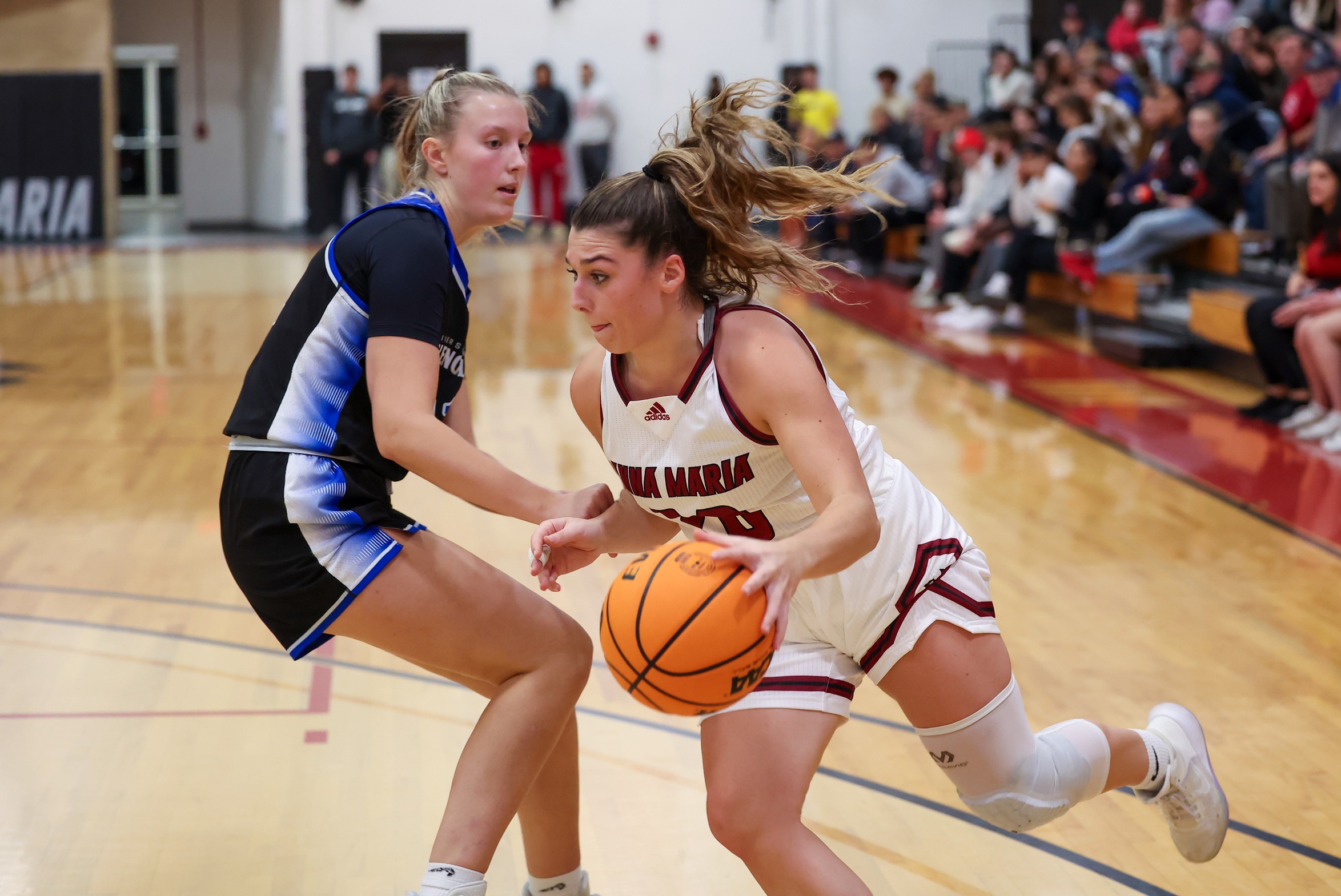 Women’s Basketball Can’t Get Past Raiders