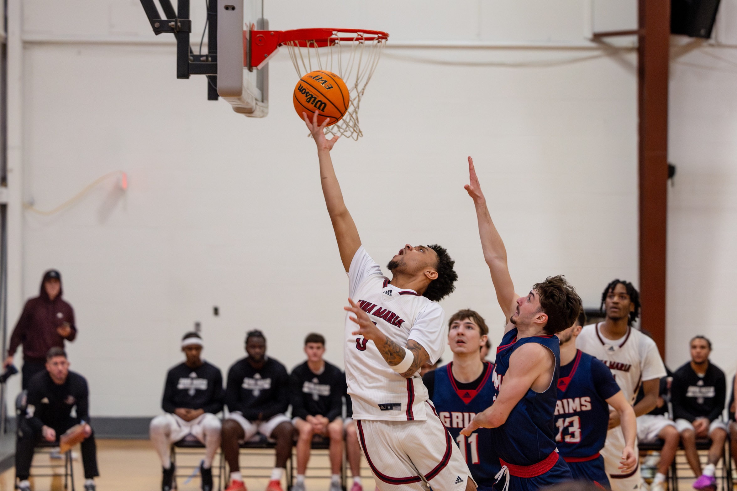 MEN'S BASKETBALL PULLS OUT THE COME FROM BEHIND WIN OVER THE PRIDE