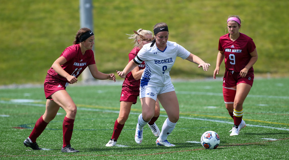 Women's Soccer Shutout Northern Vermont University 5-0