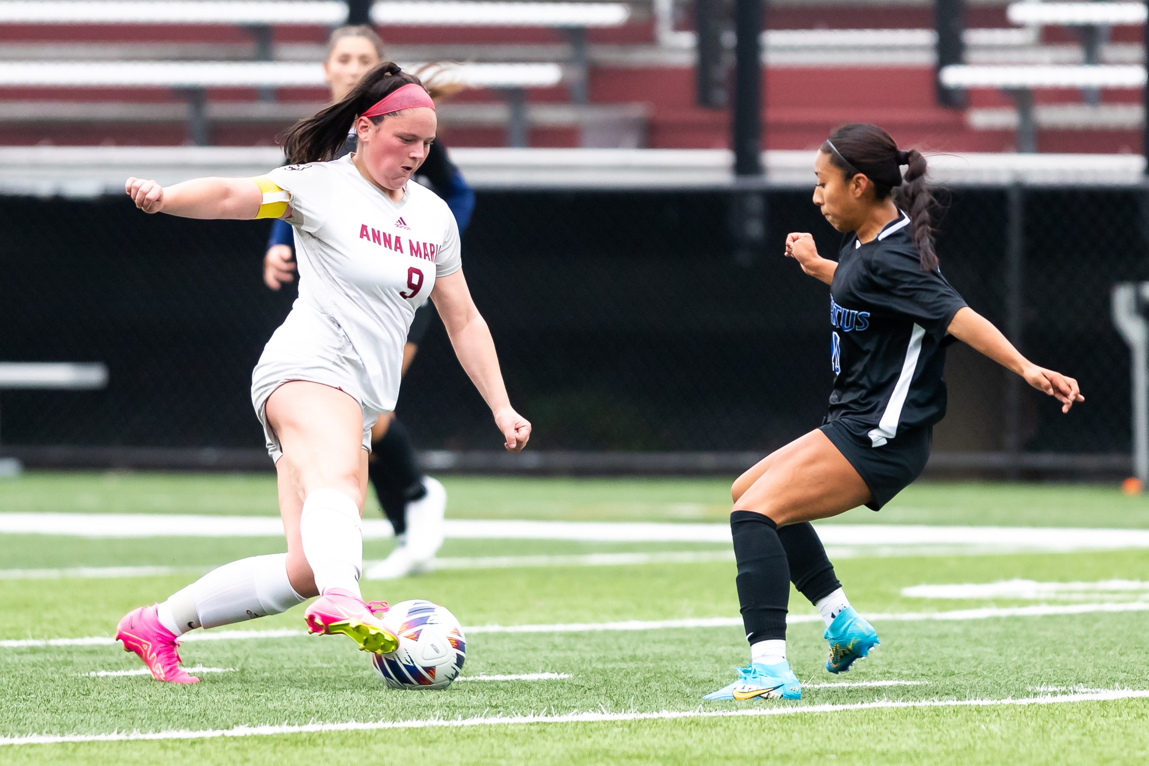 Mariners Sink Women’s Soccer In The Second Half