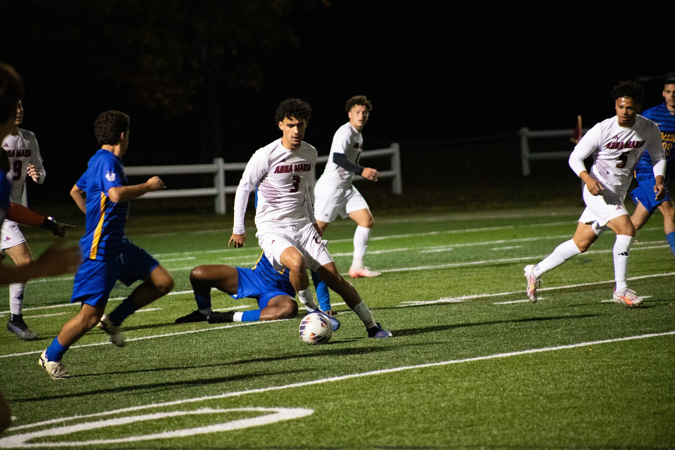 Men's Soccer Falls Short In Loss To Saints