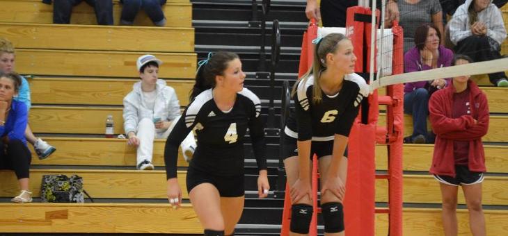 Volleyball Sweeps Salem State, 3-0