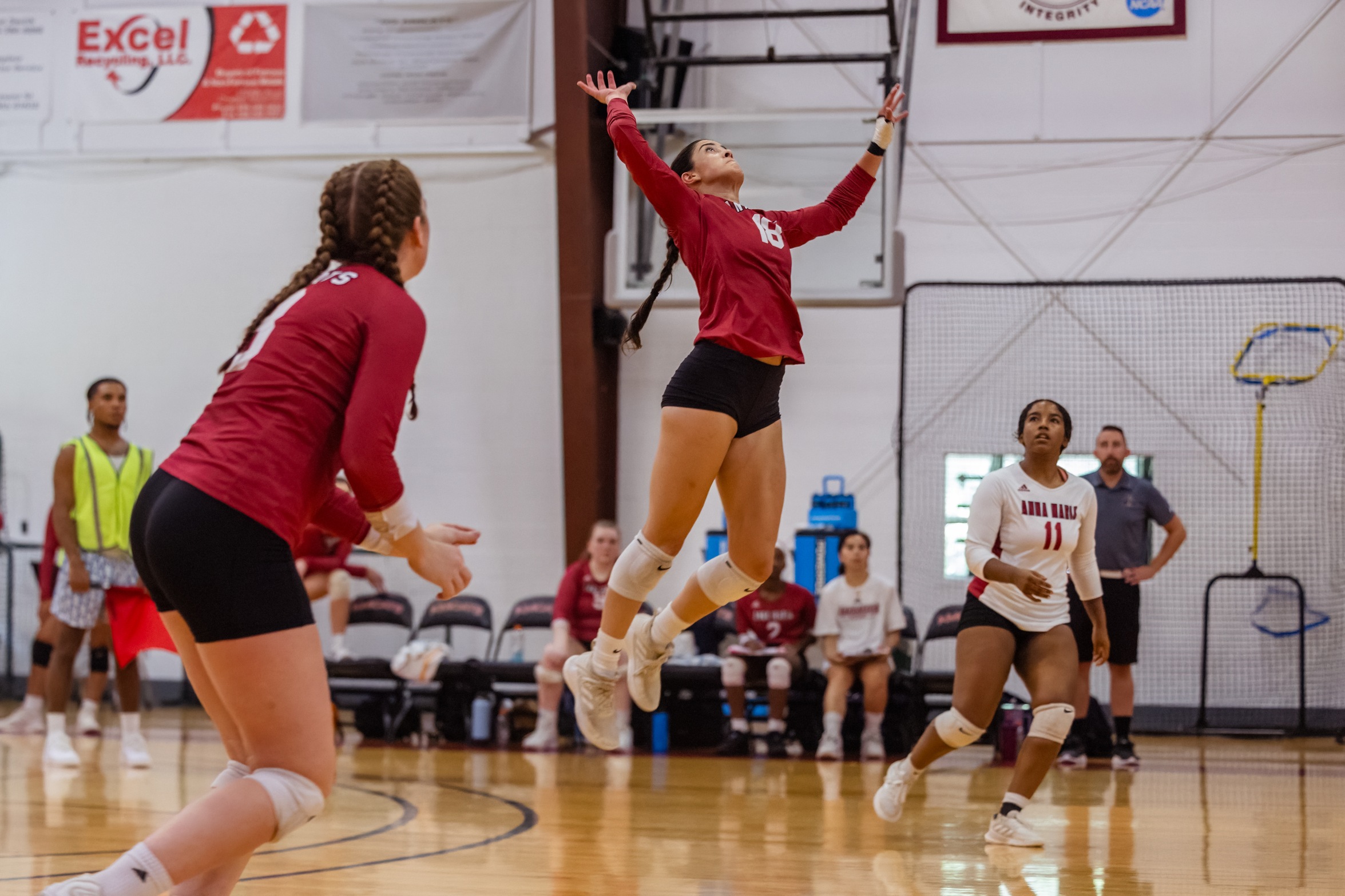 Volleyball Falls Short Against Cadets And Can’t Keep Up Against Monks In Tri-Match