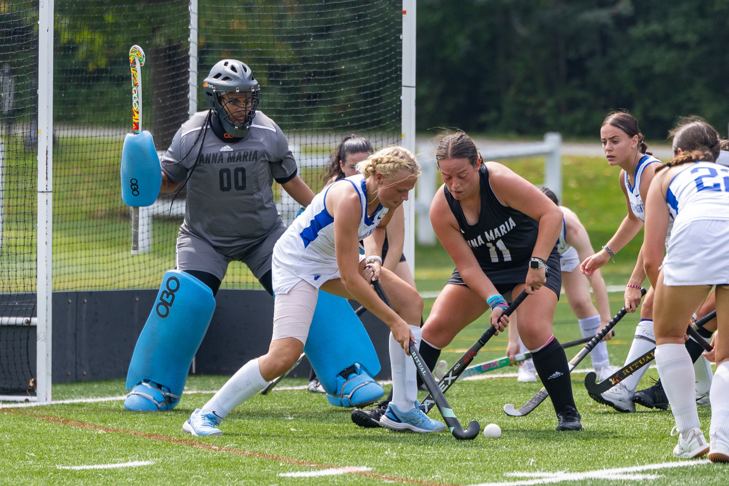 Field Hockey Falls To Bison 4-0 In Season Opener